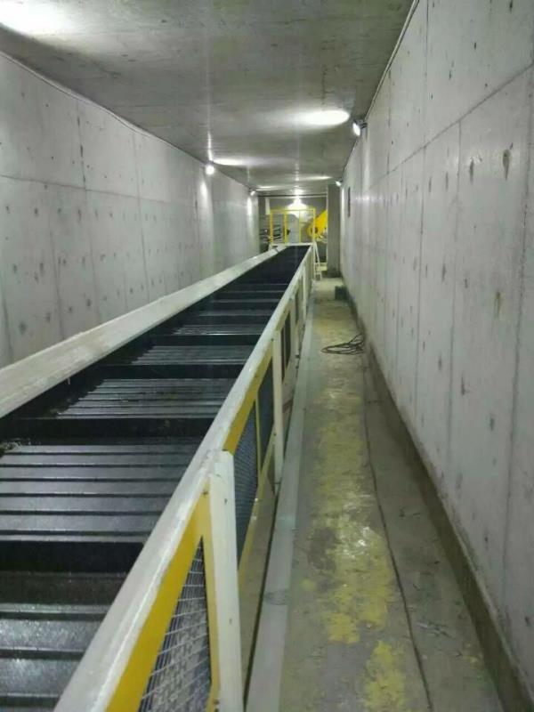 大型鏈板排屑機